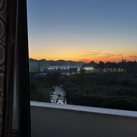 Sunny Riverside Tirana's Oasis - Breakfast & Dinner Pansiyon Tiran