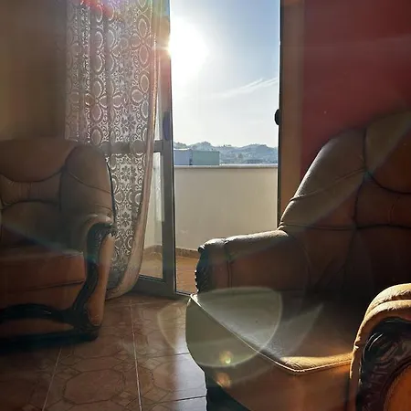 Sunny Riverside Tirana's Oasis - Breakfast & Dinner Pansiyon *
