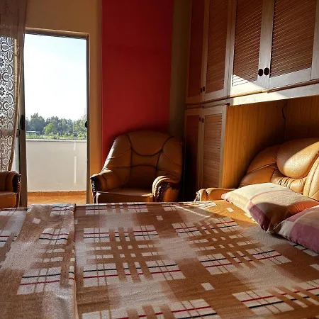 Sunny Riverside Tirana's Oasis - Breakfast & Dinner * Τίρανα